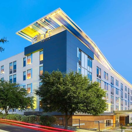 Aloft San Antonio Airport Hotel Exterior photo